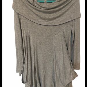 Pieces By Kensie Gray Heathered Cowl Neck Jersey Tunic • Deep Slouch Pockets